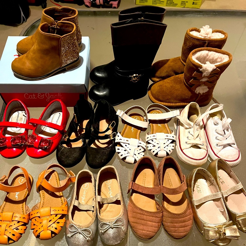 Toddler girls size 6-7 shoe lot